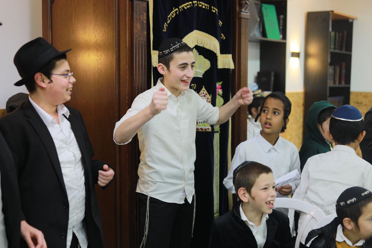 חיילי כפר חב״ד בדרישה מחודשת להתגלות